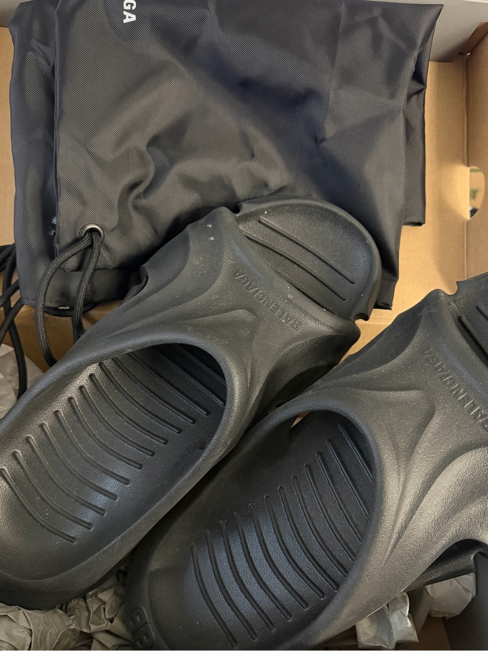 Balenciaga Molded Rubber Slides Black